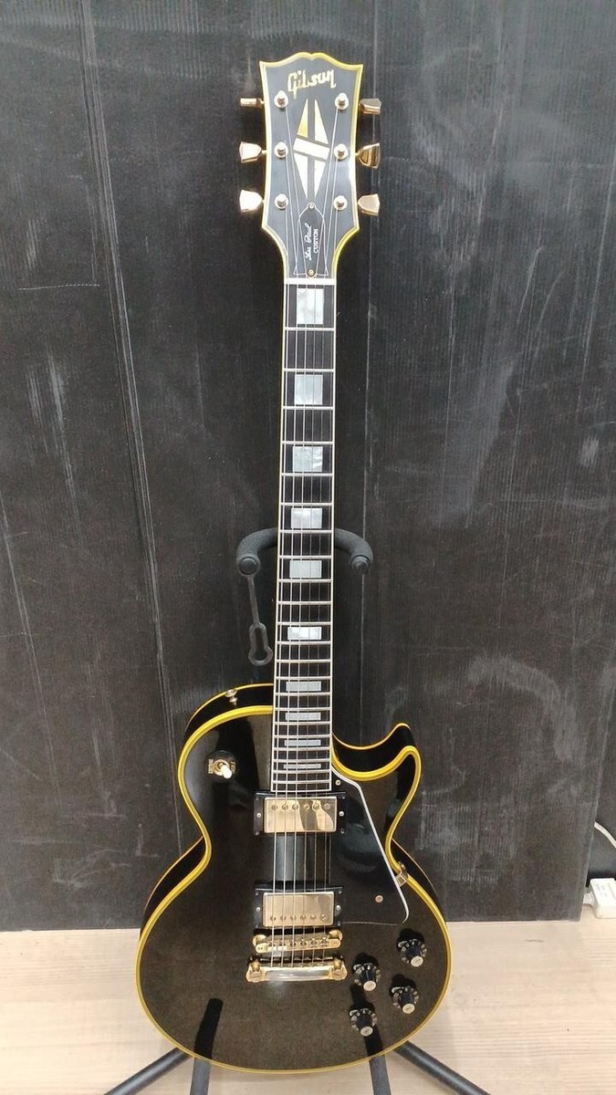 ダグ　Gibson Les Paul Custom VOS Chicago | Signed Gibson Les Paul Custom VOS Guitar