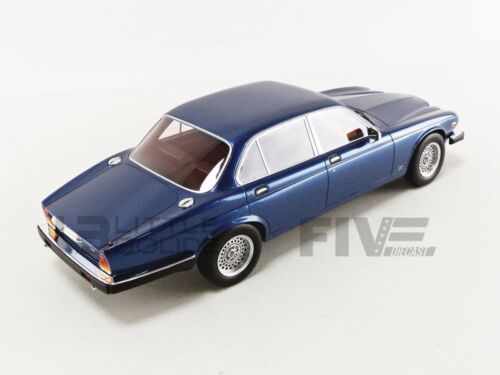 LS COLLECTIBLES 1/18 - JAGUAR XJ6 - 1982 LS025L - Foto 6 di 12