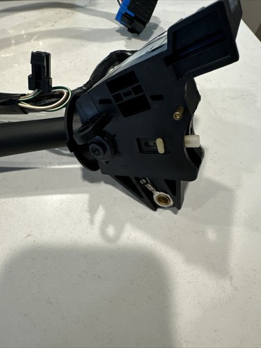 New GM 88964581 Turn Signal Switch 2000-05 Impala Monte Carlo D6252C OEM - Picture 3 of 8