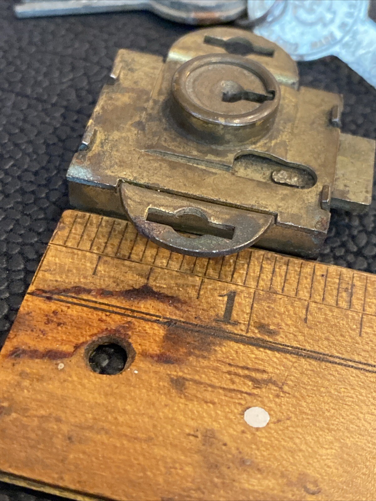 Picture 7 of 24