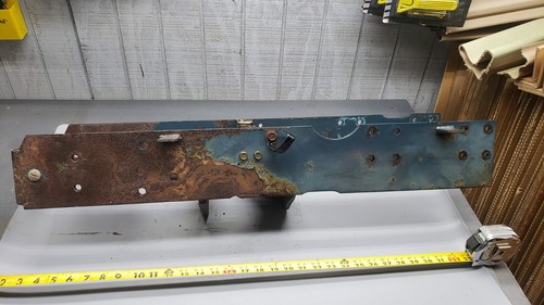 Kubota HST B2400 B2150 B2100 B1700 B1750 B1550 66418-51913 Front Axle Frame OEM - Picture 6 of 10