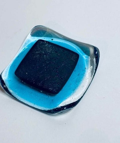 Blue Glass Trinket Dish Small Square Shaped Handmade Vintage Collectable - Picture 7 of 7