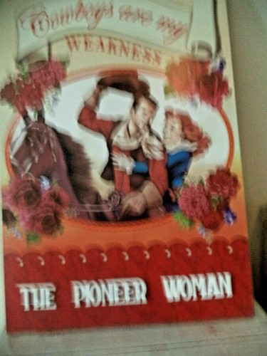 Pioneer Woman Art Plaque "Cowboys Are My Weakness" New - Picture 2 of 5