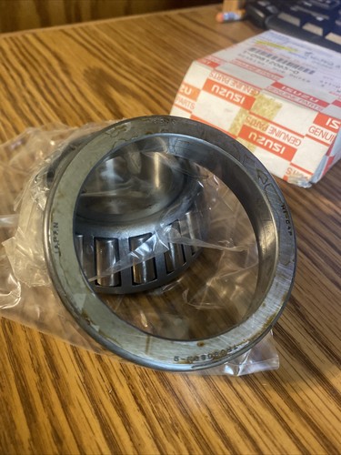 NOS Isuzu 1-09812065-0 87-98 Isuzu FRR FSR NRR Front Outer 94034284 - Picture 3 of 4