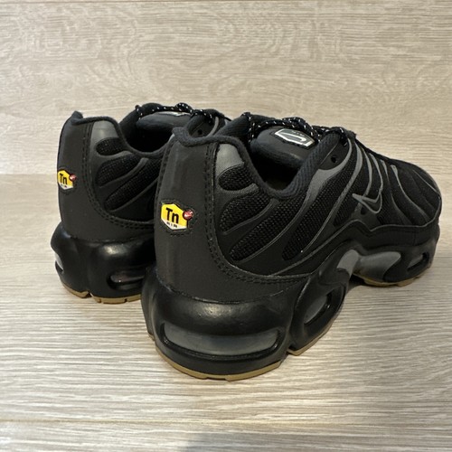 UK 5,5 EUR 38,5 US 6Y ~ Nike Air Max Plus TN ~ FV0377-001 gomma nera - Foto 18 di 22