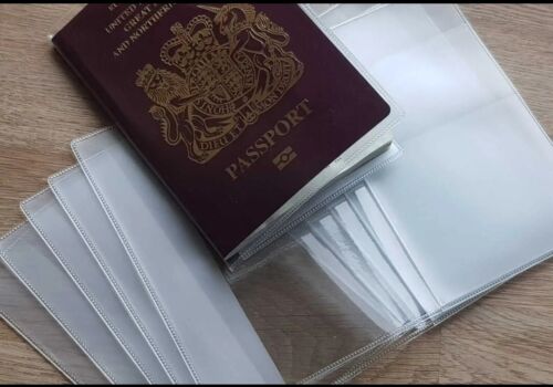 2PCS Porta Passaporto Copertura Trasparente Taglia UK Plastica Trasparente UK Viaggio Nuovo - Foto 4 di 6