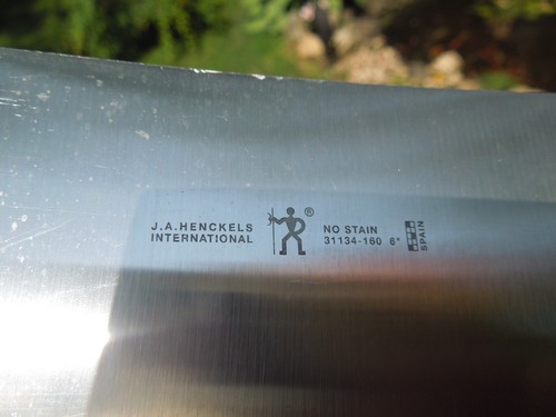 J A Henckels International 31134-160 mm (6”) No-Stain Meat Cleaver - Full Tang - Picture 3 of 11
