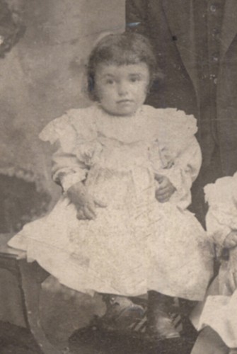 #33978 BUCHAREST Romania 1900s. Family. Cabinet photo on cardboard. - Picture 5 of 6