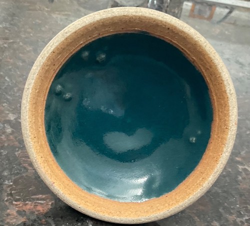 Trinket Pottery Dish With Lid signed Keith L Dragonfly &frog green blue repaired - 第 13/17 張圖片