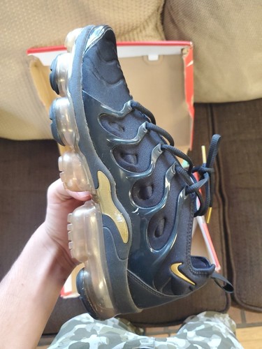 DS NEW Nike Vapormax Plus TN Triple Black sz 10 - Picture 5 of 6