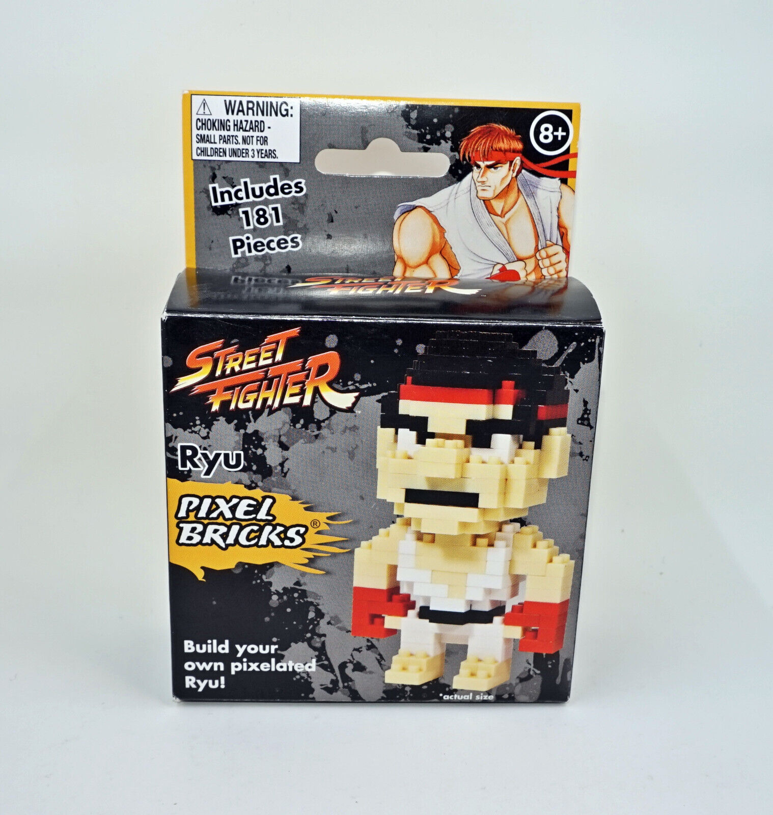 Pixel Bricks Street Fighter RYU 181 Piece Set Paladone