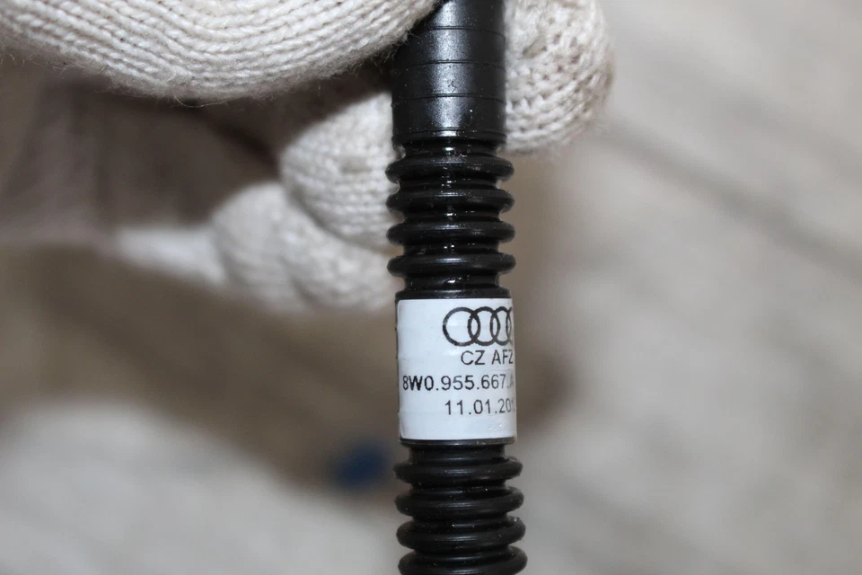 Tubo interior AUDI RS5 18 Foto 3 de 4