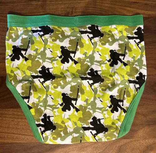New Old Stock Boys Briefs Size: 4 100% Cotton Kidcore Army Men Green - Picture 4 of 4
