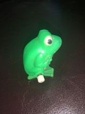 Vintage 1977 Wind-Up Green Frog POCKET PETS Tomy Toy Taiwan