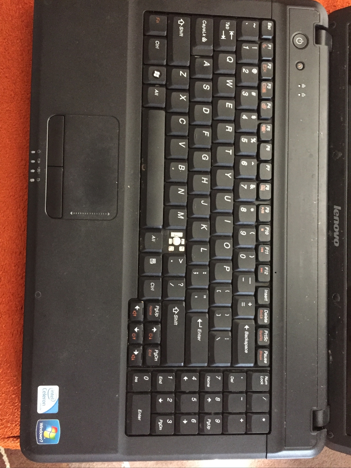 LENOVO G550 LAPTOP COMPUTER for Parts - Picture 2 of 12