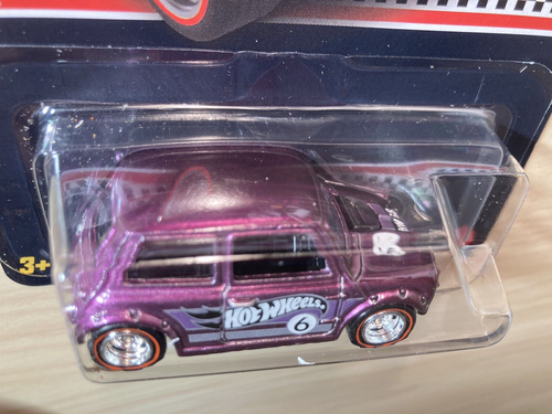 Hot wheels premium Morris Mini Collectors Edition 2023 Mini Cooper - Real Riders - Picture 3 of 8