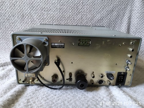 Radiotelefon Yaesu FT-101Z - Zdjęcie 8 z 8