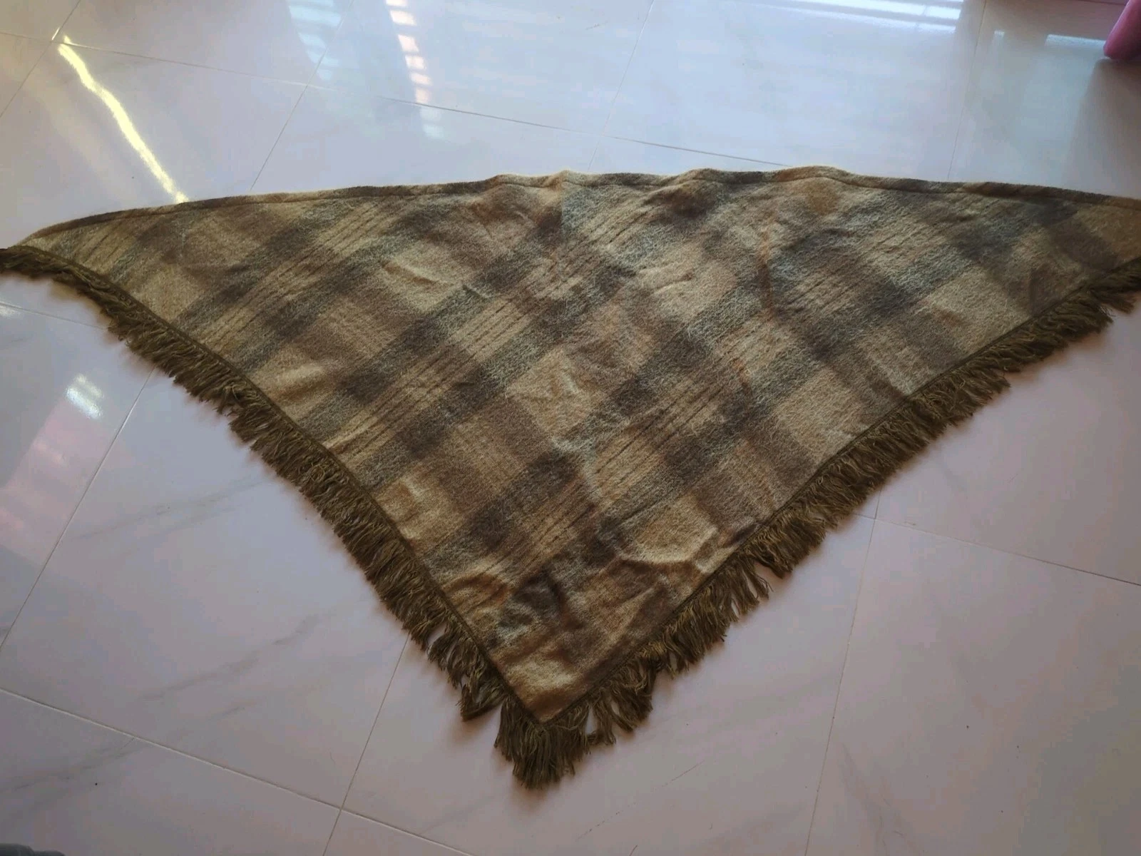 Vtg 60s Rannoch Designs Mohair Wool Fringe Poncho Cape Made In Scotland