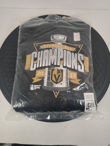 NEW Vegas Golden Knights Fanatics Sz M 2023 Stanley Cup Champions Hockey Hoodie - Picture 1 of 9