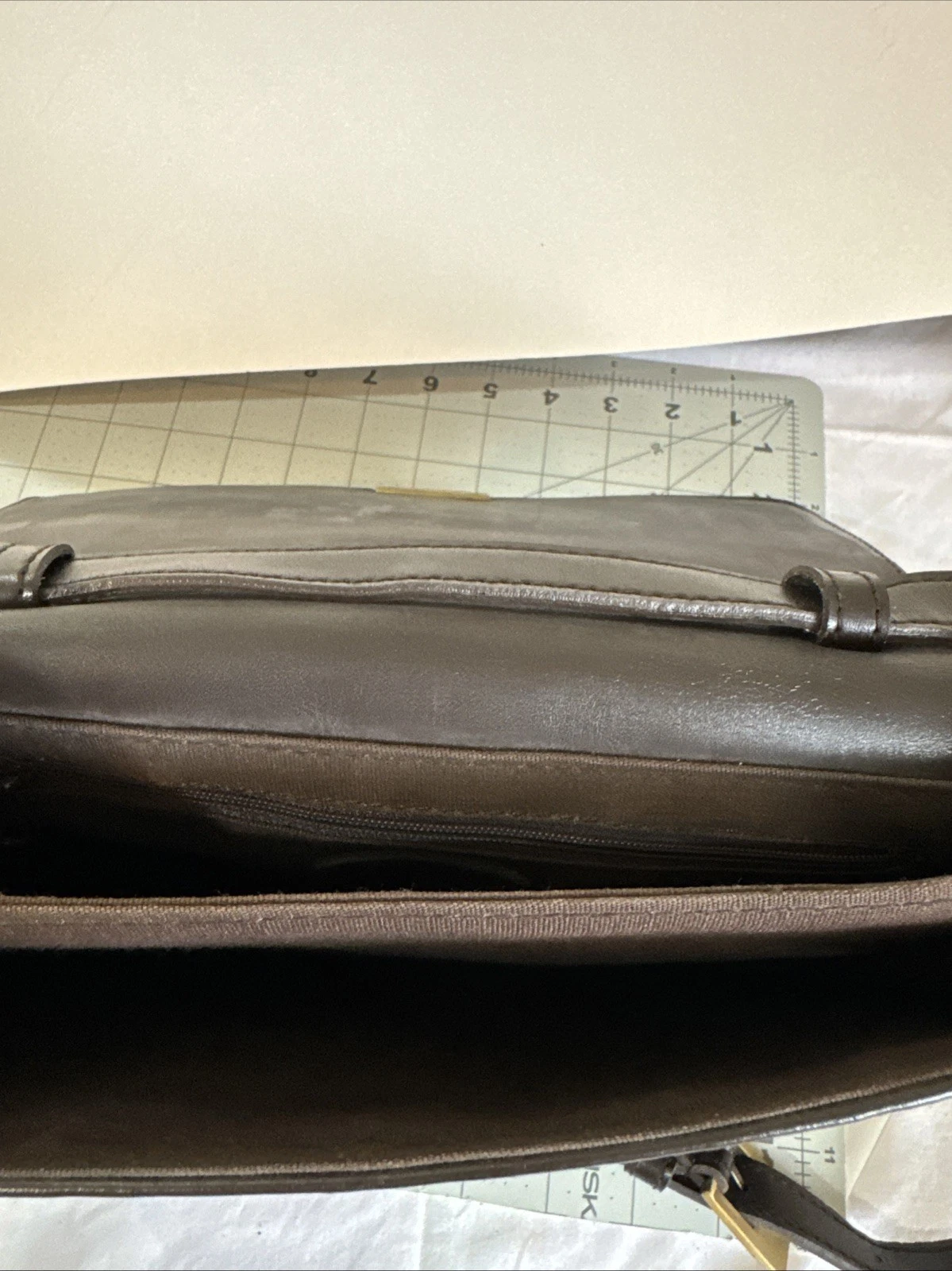 Borsa donna vintage Y2K Guess marrone fibbia metallo tracolla regolabile anni 2000