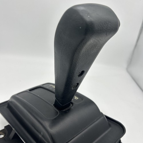1998 - 2004 Passport Rodeo Floor Gear Shift Automatic A/T Shifter Selector Assy - Picture 5 of 9