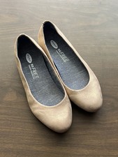 Tan slippers