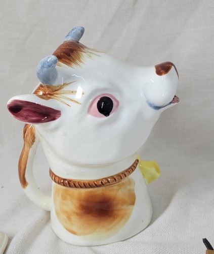 Country Cow Lot, Creamer, Butter Dish (Signed) & Hand Carved Cow From Switzerlan - Picture 14 of 24