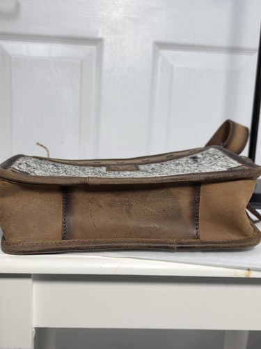 STS Ranchwear Mae Cowhide Crossbody Concealed Carry Bag  - Picture 7 of 11