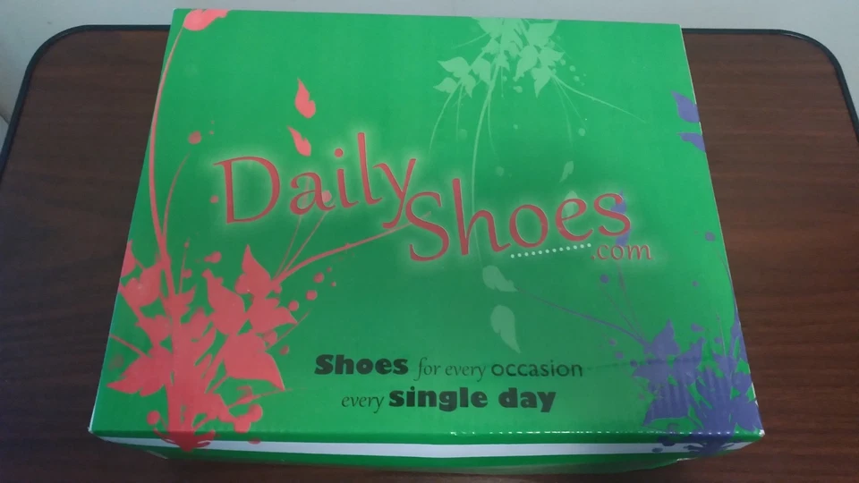 Tacones de aguja con plataforma floral "12" (42,5) Foto 4 de 4