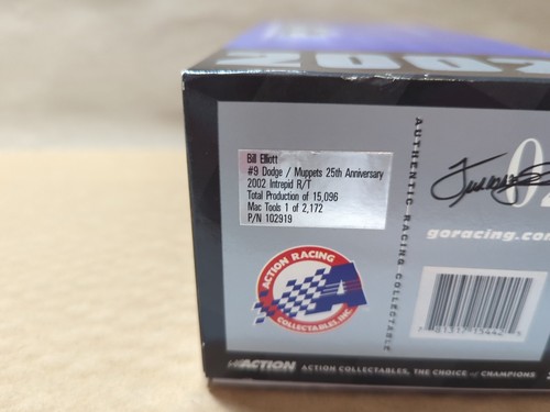 MIB BILL ELLIOTT 2002 #9 MUPPETS 25TH ANNIVERSARY DODGE ACTION 1/24 SCALE - Picture 12 of 20