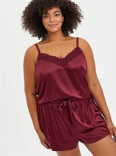 Torrid NWT 3x 22/24 Plus Size Womens Satin cami + sleep Shorts set ๐