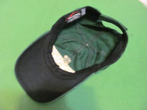 Sombrero/Gorra de Colección Mickeys Licor de Malta Fina Correa Ajustable Trasera - Imagen 3 de 4