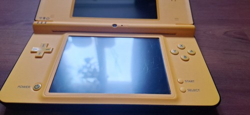 Nintendo DSi XL Handheld Konsole Gelb | SEHR GUT | 5 Spiele - Bild 5 von 13