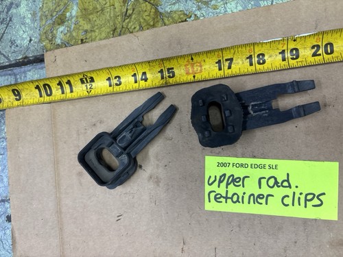 07-10 FORD EDGE Upper Radiator Clips Retainers Set Of 2 - Bild 7 von 12