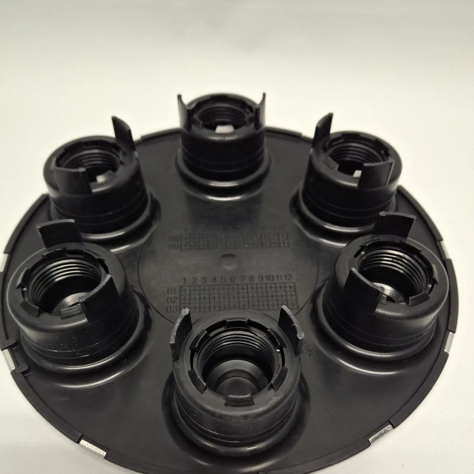 ОРИГИНАЛЬНЫЙ ЦЕНТРАЛЬНЫЙ КОЛПАК КОЛЕСА ASTRO, AVALANCHE, SUBURBAN, TAHOE 16 ДЮЙМОВ ИЗ СПЛАВА 15004143 #2W-4 - Изображение 4 из 4