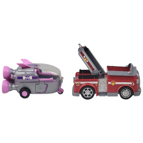 Paw Patrol Marshall's Firetruck & Skye's Rocket Ship with Figures - Spin Master - Picture 5 of 9
