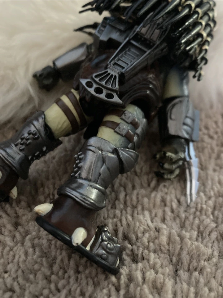 Figura de juguete coleccionable Hero Cross Aliens VS Predator de 6 pulgadas Foto 4 de 4