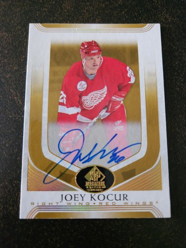 2020-21 SP Signature Edition Legends - Joey Kocur - Gold Spectrum Auto - Picture 1 of 2
