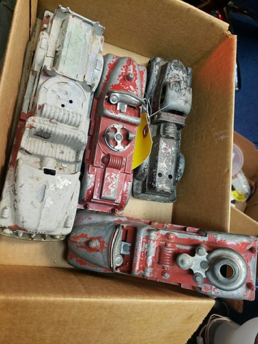 Lot of 3 VINTAGE HUBLEY KIDDIE TOYS DIECAST FIRE TRUCK - Picture 4 of 7