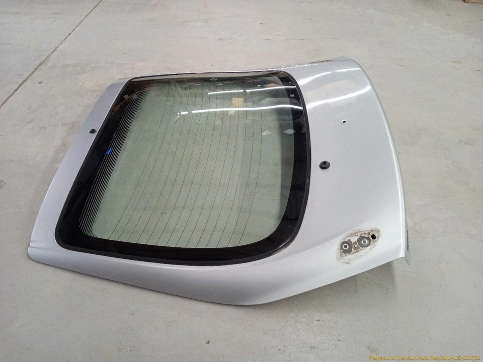 Toyota Celica GTS HATCHBACK Rear Trunk Tailgate With Back Glass Silver Fit 96-99 Foto 3 de 4