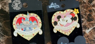 disney pin collection ディズニー　ピンコレクション Disney Pin Valentine's Day 2002 Disneyland 8 Pin SET!! Rare