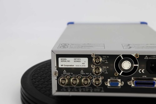 NF WF1974 Function Generator 0.01Hz to 30MHz, dual CH - Picture 5 of 6