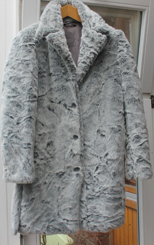 SISLEY Flausch Mantel Webpelz Grau Gr. M - Bild 6 von 14