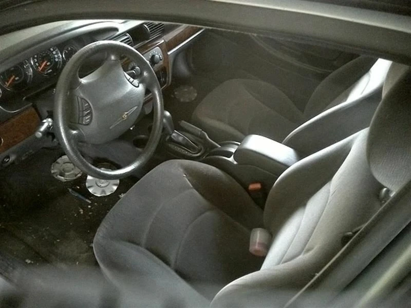 Windshield Glass Sedan Fits 01-02 SEBRING 80417 Foto 4 de 4