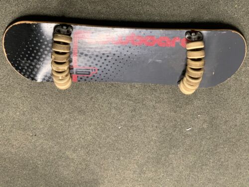 36" Grey and red flowboard skateboard - Picture 4 of 4