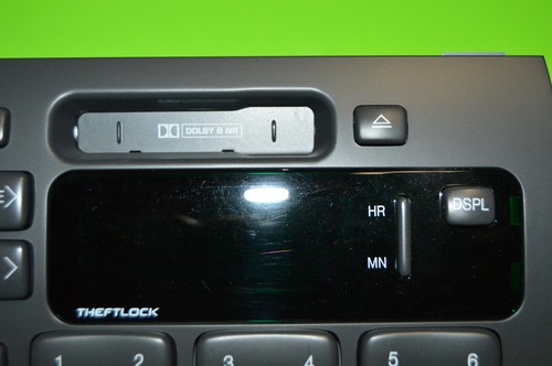 98 99 00 01 Cadillac Deville factory cassette player radio stereo 09354756 Delco - Picture 3 of 7
