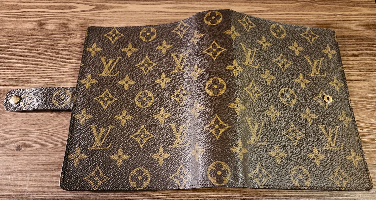 couverture agenda vuitton