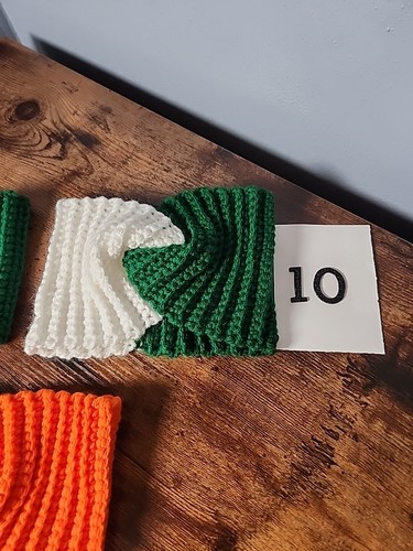 New Handmade Crochet Ribbed Headband Ear Warmers Fits Most - Picture 10 of 11
