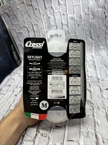 Cressi Adult Wide View Silicone Skylight Swimming Mask #i - Picture 2 of 2