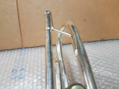 1992 BACH STRADIVARIUS 180 - 37 M L TRUMPET - made in USA - Picture 8 of 9